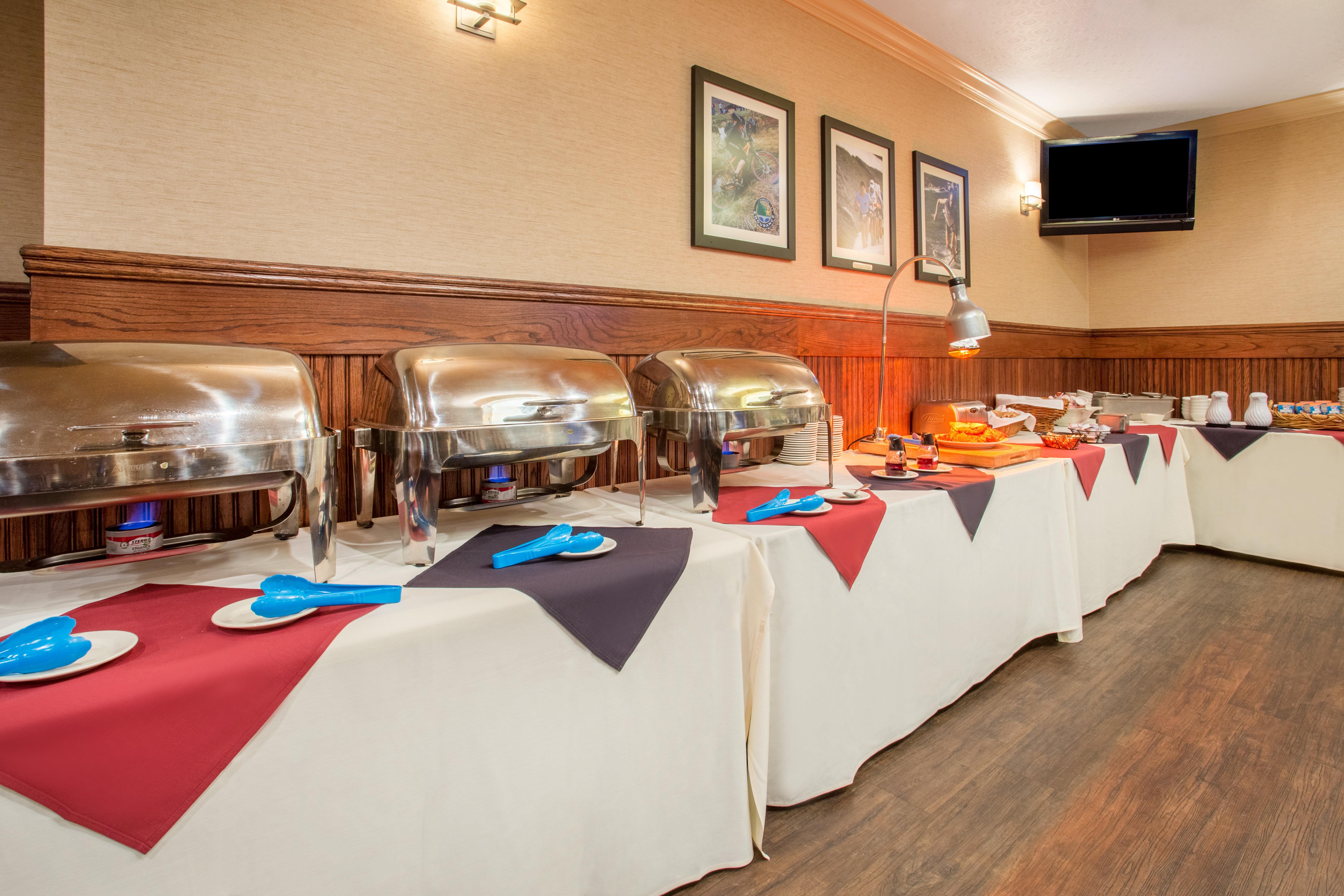 Holiday Inn Auburn By Ihg Exterior foto