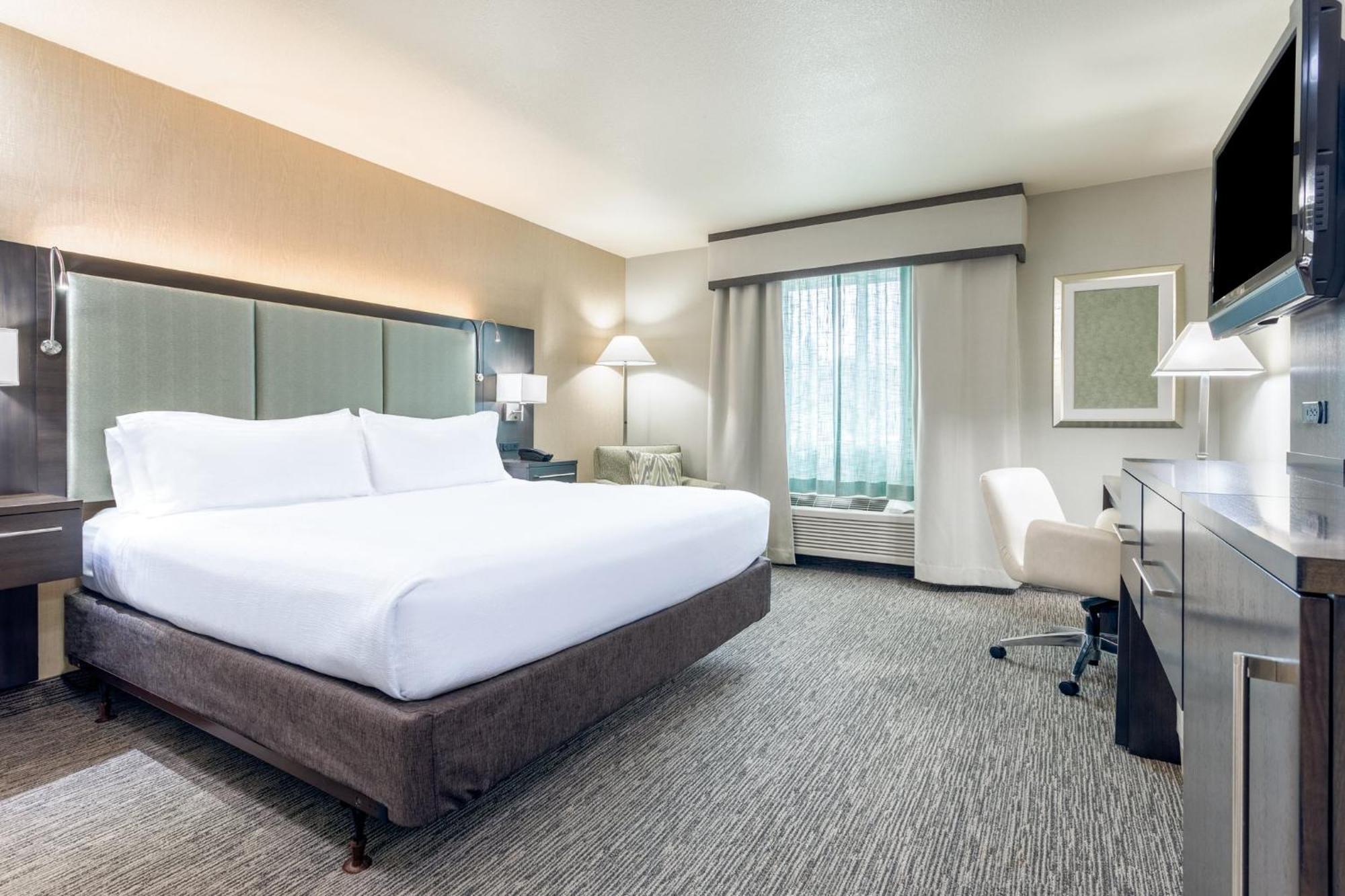 Holiday Inn Auburn By Ihg Exterior foto
