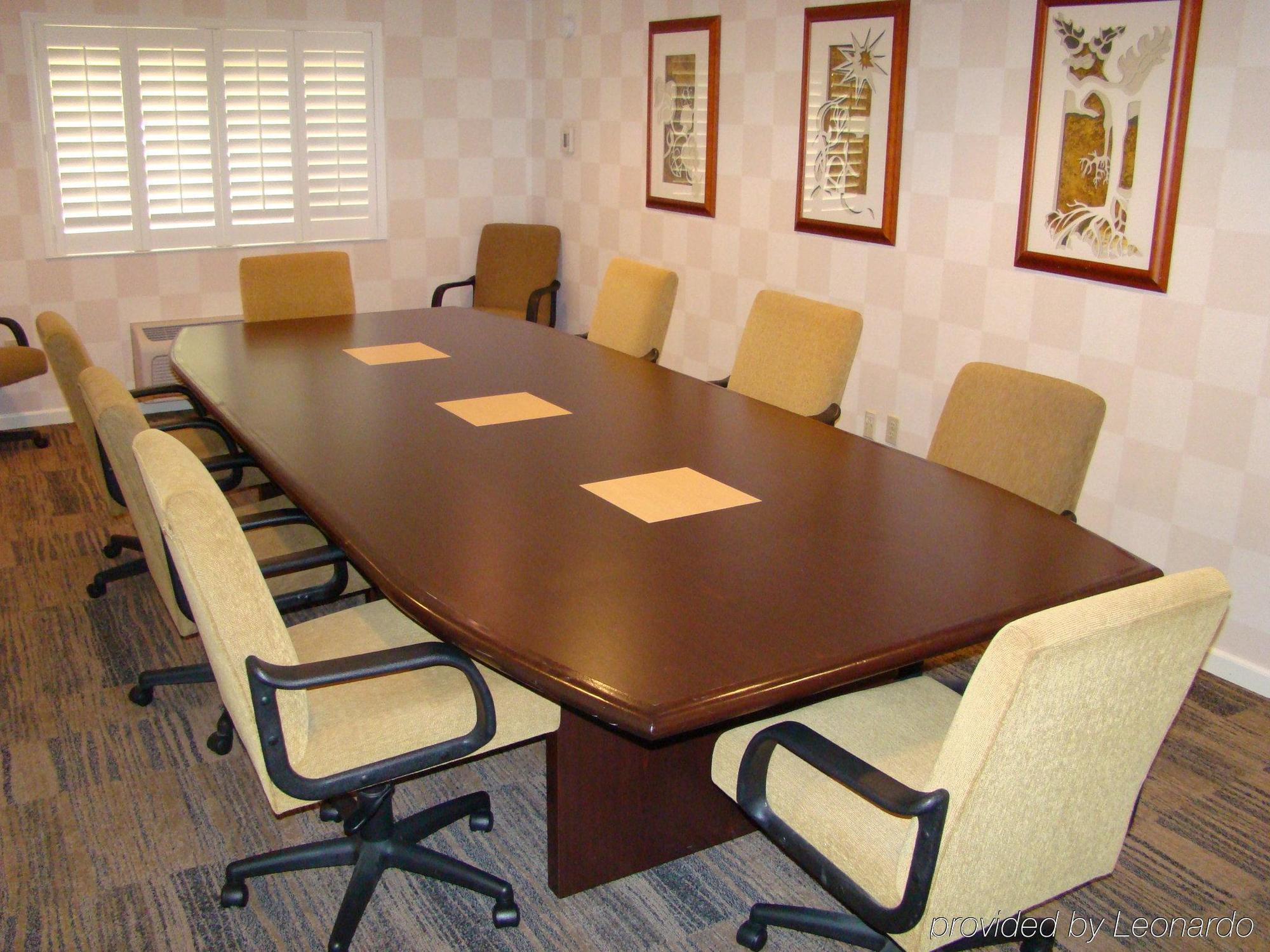 Holiday Inn Auburn By Ihg Facilidades foto