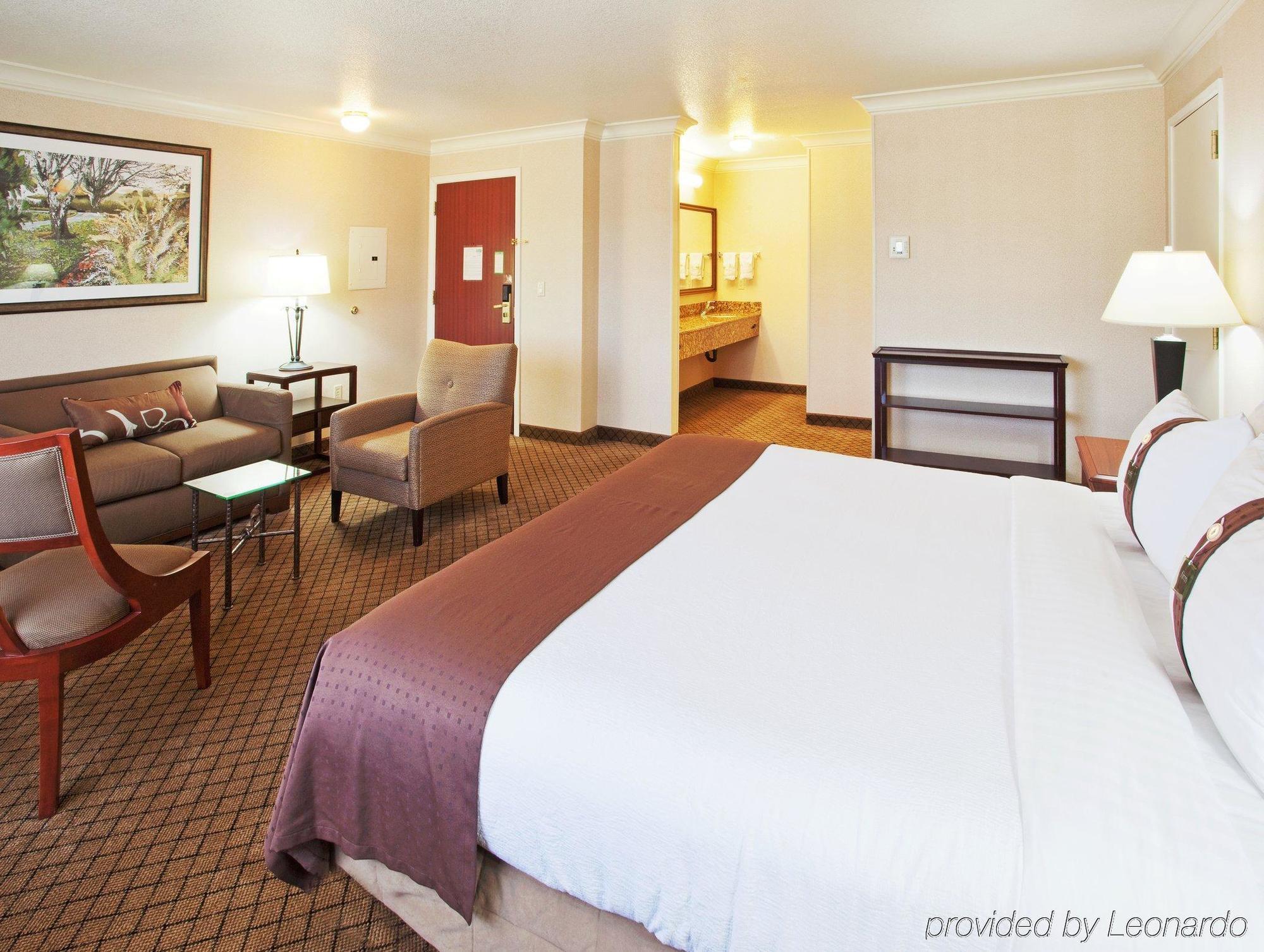 Holiday Inn Auburn By Ihg Exterior foto