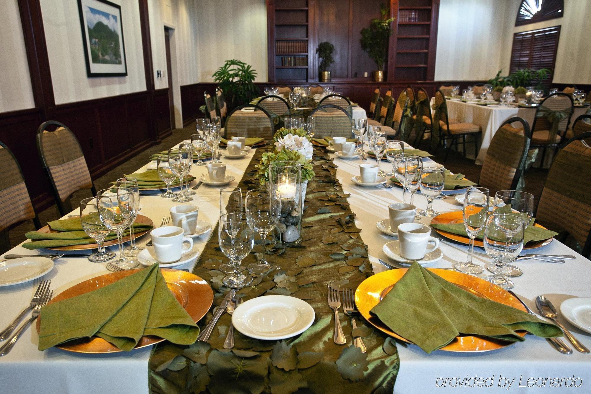 Holiday Inn Auburn By Ihg Exterior foto