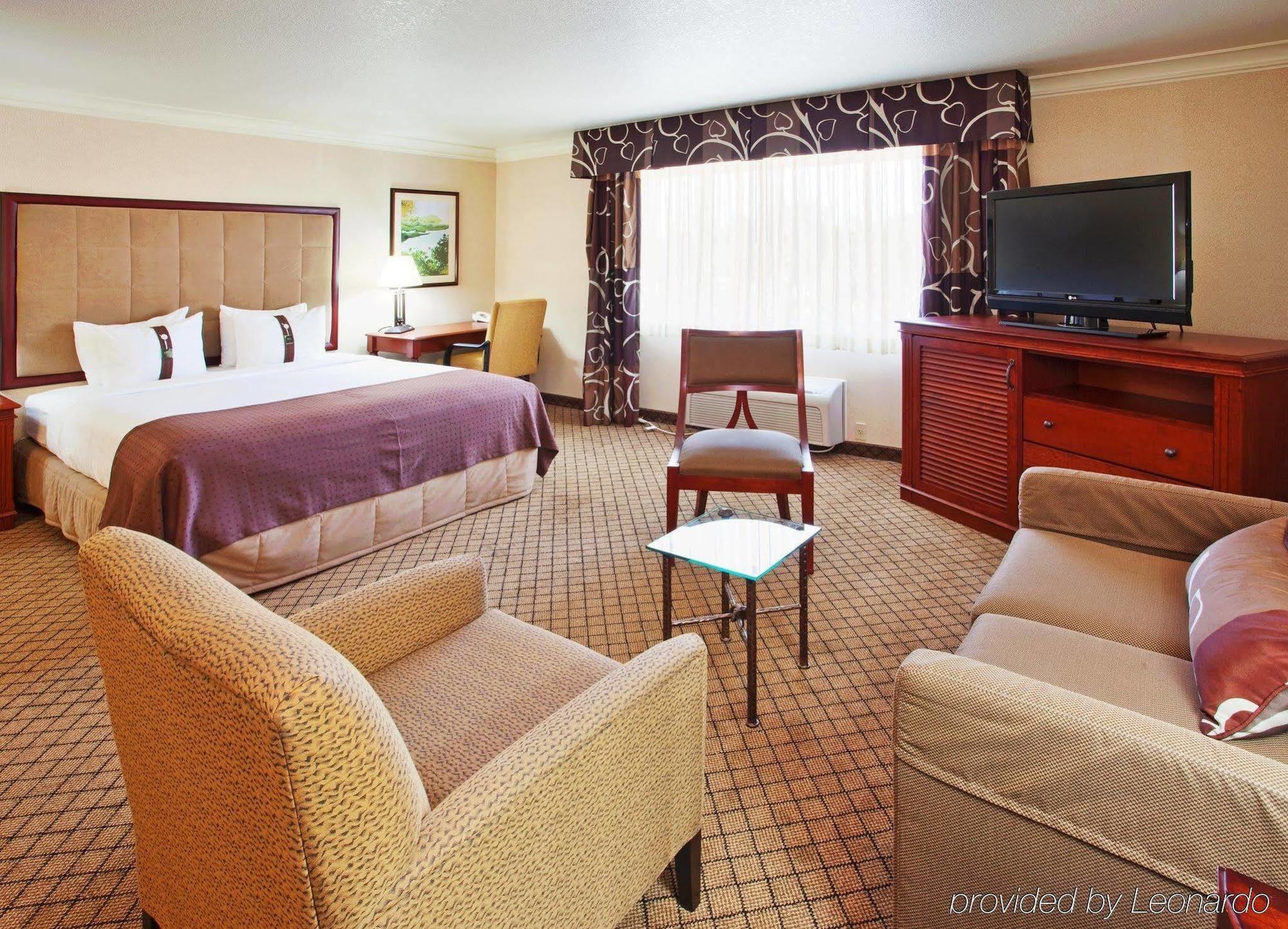 Holiday Inn Auburn By Ihg Exterior foto